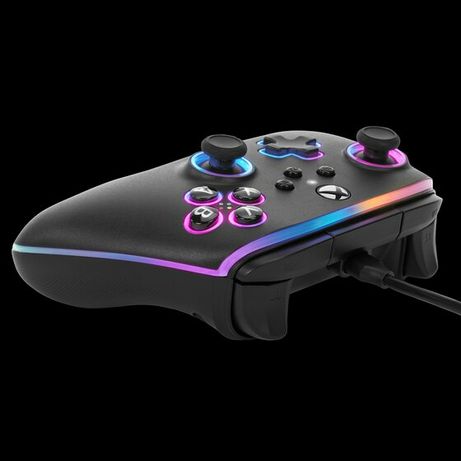 Advantage Wired Controller for Xbox Series X S with Lumectra - Black - Imagen 16 de 26 Advantage Wired Controller for Xbox Series X S with Lumectra - Black - Imagen 16 de 26