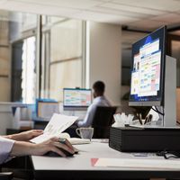 Miniatura 12 de HP Pro SFF 400 G9 i512500 16GB/512 PC ES