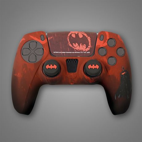 PS5 DC CUSTOM KIT BATMAN FR-TEC SILICONA + GRIPS + STICKER P S5 - Imagen 4 de 5 PS5 DC CUSTOM KIT BATMAN FR-TEC SILICONA + GRIPS + STICKER P S5 - Imagen 4 de 5