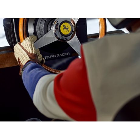 THRUSTMASTER VOLANTE FERRARI 250 GTO WHEEL ADDON PARA PC - Imagen 3 de 13 THRUSTMASTER VOLANTE FERRARI 250 GTO WHEEL ADDON PARA PC - Imagen 3 de 13