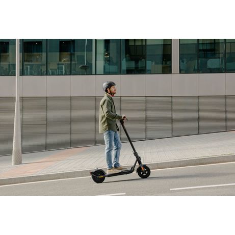 Segway Ninebot KickScooter F2 PRO E - Imagen 8 de 8 Segway Ninebot KickScooter F2 PRO E - Imagen 8 de 8