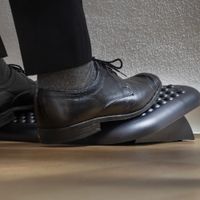 Miniatura 4 de NGS Reposapiés Ergonómico ajustable FOOTNEST