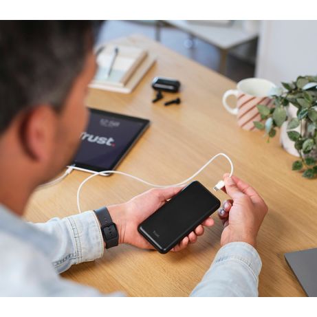 POWERBANK UNIVERSAL TRUST 24879 REDOH 10000mAh COLOR NEGRO 18W CARGA RAPIDA 2xUSB-C 1xUSB-A - Imagen 6 de 9 POWERBANK UNIVERSAL TRUST 24879 REDOH 10000mAh COLOR NEGRO 18W CARGA RAPIDA 2xUSB-C 1xUSB-A - Imagen 6 de 9