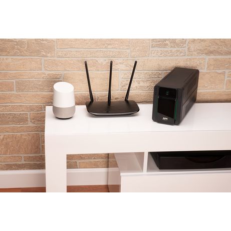 APC EASY UPS 700VA 230V AVR IEC SOCKE TS - Imagen 6 de 7 APC EASY UPS 700VA 230V AVR IEC SOCKE TS - Imagen 6 de 7
