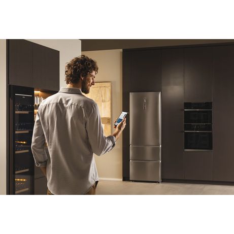 FRIGORIFICO COMBI HAIER HTW 7720 DNMP NOFROST D ALTO 200.6 CM. ANCHO 70 CM. INOX - Imagen 10 de 24 FRIGORIFICO COMBI HAIER HTW 7720 DNMP NOFROST D ALTO 200.6 CM. ANCHO 70 CM. INOX - Imagen 10 de 24