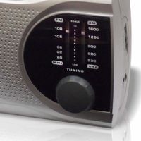 Miniatura 3 de HAEGER SURROUND RÁDIO AM/FM - AC/DC