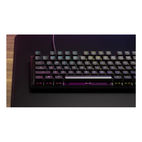 TECLADO CORSAIR K70 CORE RGB ESPANOL CH-910971E-ES - Imagen 6 de 7 TECLADO CORSAIR K70 CORE RGB ESPANOL CH-910971E-ES - Imagen 6 de 7