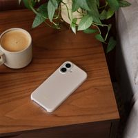 Miniatura 4 de Beats iPhone 17 Case with MagSafe and Camera Control   Lime Stone