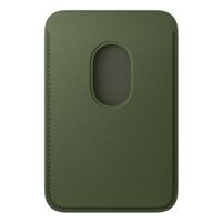 Miniatura 3 de iPhone FineWoven Wallet with MagSafe   Moss