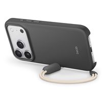 Miniatura 4 de Beats iPhone 17 Pro Kickstand Case with MagSafe and Camera Control - Granite Gray