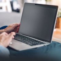 Miniatura 3 de 13.5" Surface Book Laptop Privacy Screen