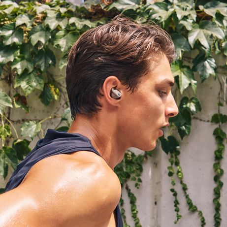 Powerbeats Fit Gravel Gray - Imagen 4 de 6 Powerbeats Fit Gravel Gray - Imagen 4 de 6