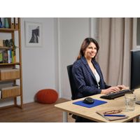 Miniatura 13 de MOUSE TRUST WIRELESS Y BLUETOOTH OZAA+ 24820 NEGRO MULTIDESPOSITIVO RECARGABLE- SENSOR OPTICO - 6 BOTONES - 800/1600/3200DPI - RECEPTOR USB-A/USB-C