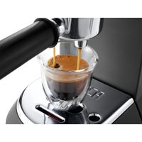 Miniatura 6 de CAFETERA EXPRES DELONGHI EC685.BK