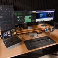 Miniatura 20 de THUNDERBOLT 5 TRIPLE VIDEO DOC