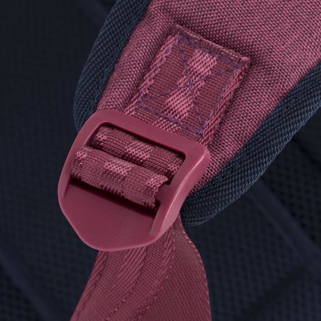 RIVACASE 7760 Red Suzuka Mochila 15,6 rojo - Imagen 11 de 13 RIVACASE 7760 Red Suzuka Mochila 15,6 rojo - Imagen 11 de 13