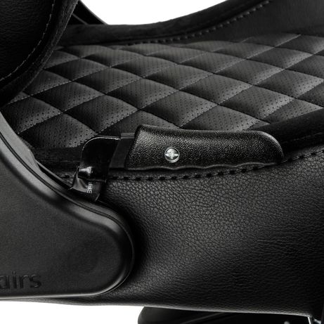 SILLA GAMING NOBLECHAIRS EPIC NEGRA - Imagen 13 de 24 SILLA GAMING NOBLECHAIRS EPIC NEGRA - Imagen 13 de 24